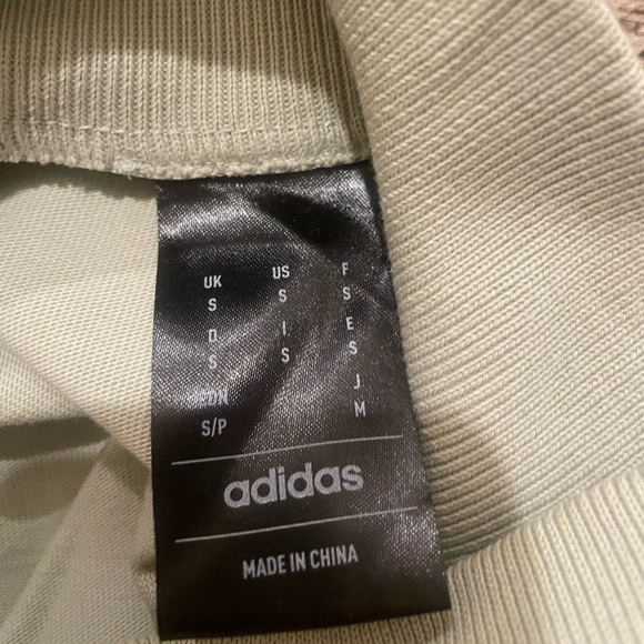 Adidas Basketball Shirt - Picture 6 of 6